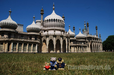 The Travelling Bears at
				the Royal Pavillion in Brighton